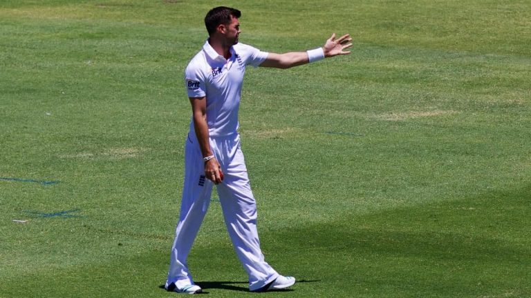 Cricket Bowling Records: Celebrating the Greatest Bowling Achievements
